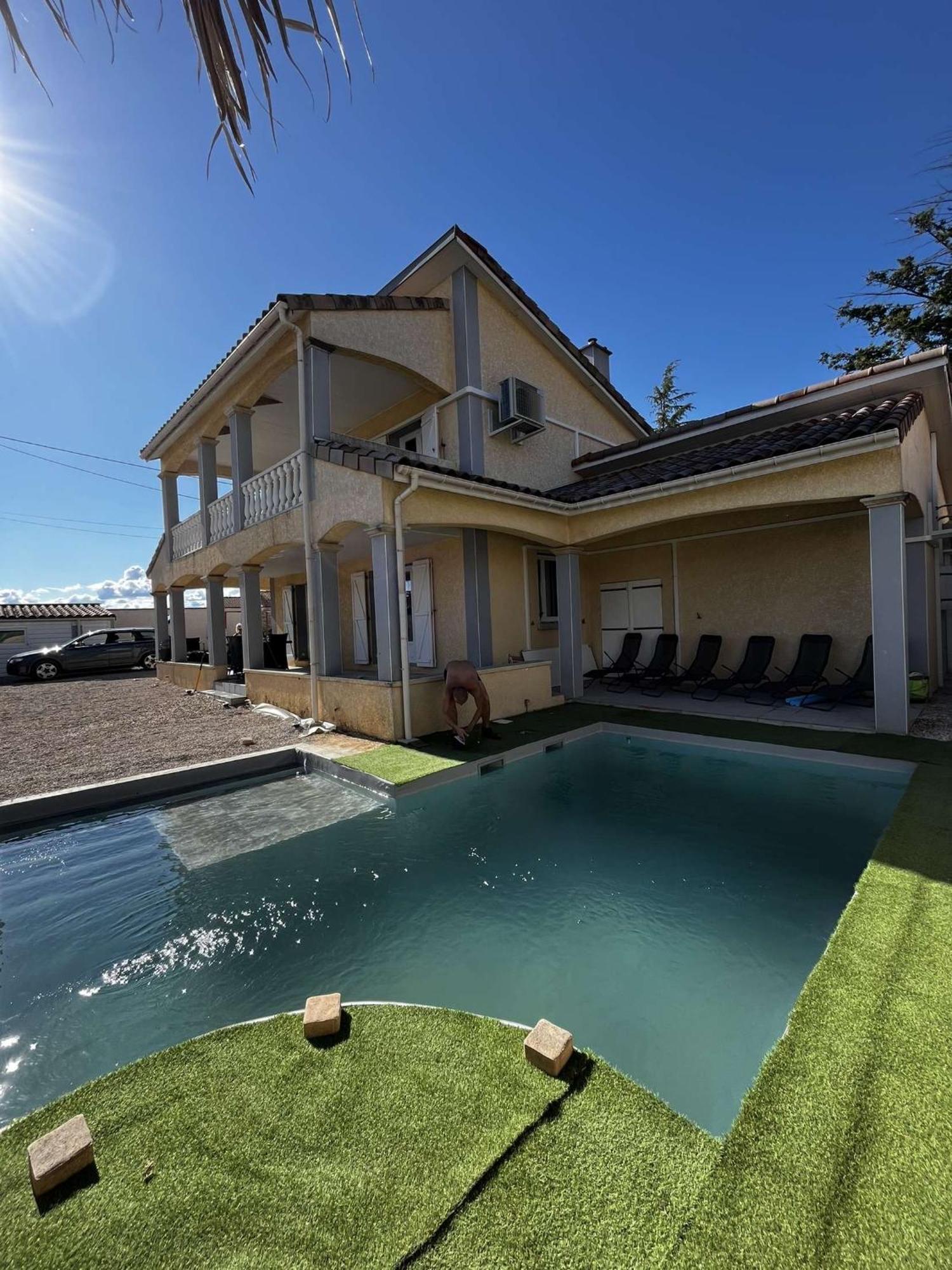 Villa Contemporaine Avec Piscine Romans-sur-Isère Exterior foto